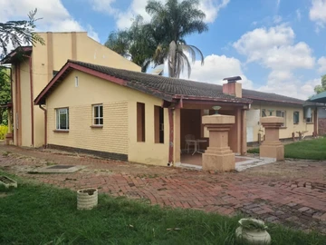 Kensington (Avondale) Prime Commercial Property for Sale