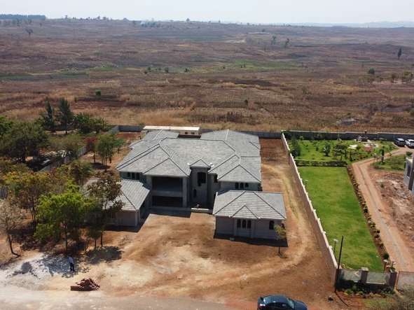 7 Bedroom House