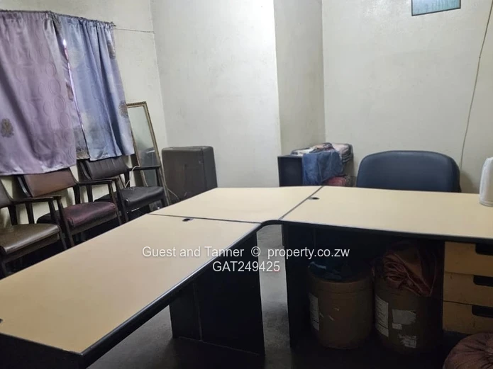 Prime Willowvale Industrial / Commercial Property For Sale