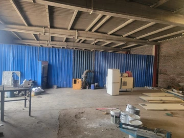 Warehouse & Factory