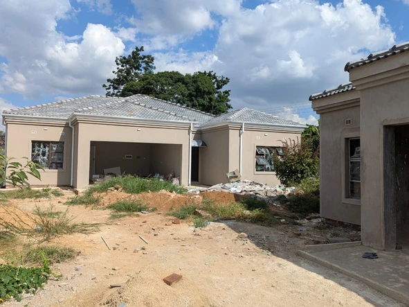  4-Bedroom Townhouse in Bluff Hill, Harare