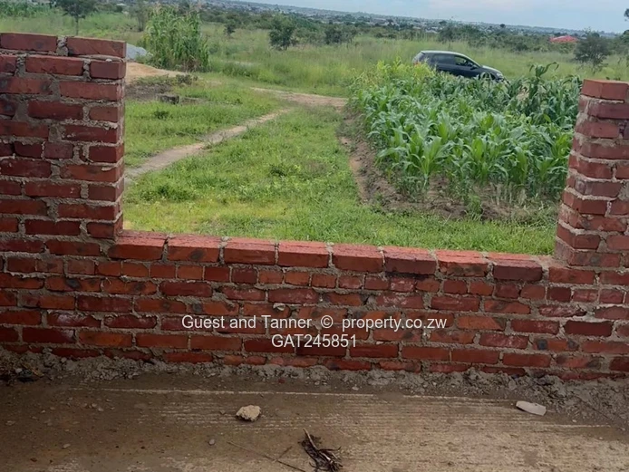1,000sqm Stand for Sale with Title Deed - Huntersville, Harare South (Sole Mandate)