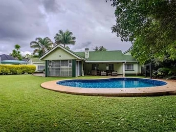 5 Bedroom House