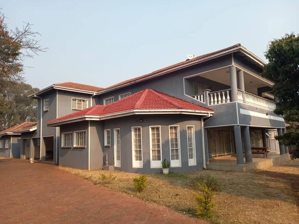 8-Bedroom House  for Rent in Philadelphia