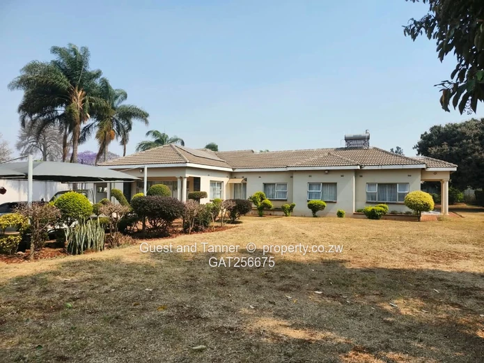 4 Bedroomed house For Sale In Greendale 