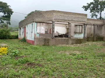 Spacious 6-Bedroom Home with Main En Suite in Mutare CBD