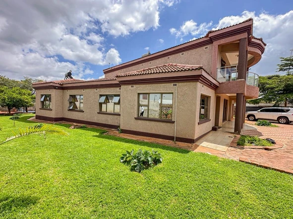 5 Bedroom House
