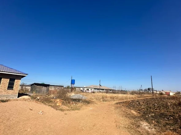 Stands & Residential Land