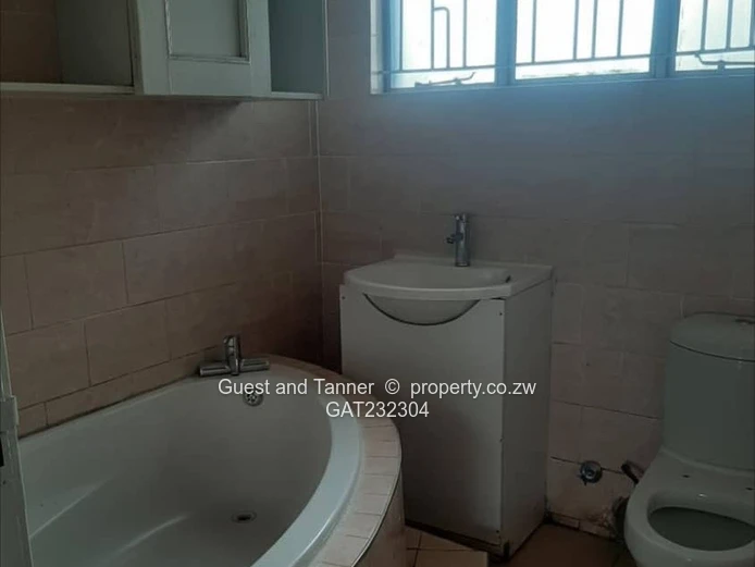 4 Bedroom Family Home for sale in Crowhill Views