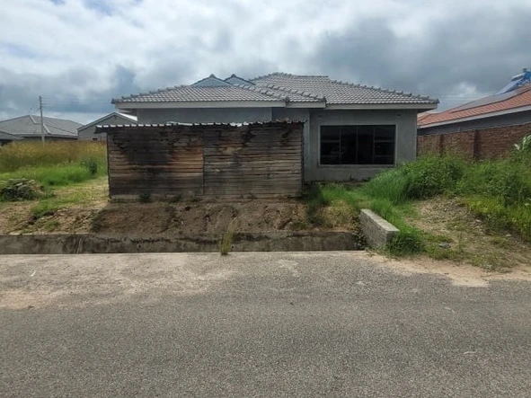 4 Bedroom House