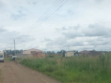 Commercial & Industrial Land