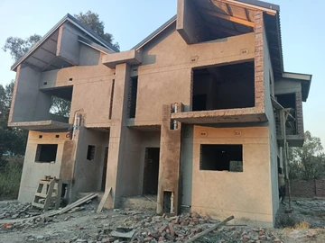 3 Bedroom Flat & Apartment