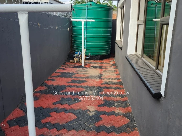3-Bedroom House For Sale in Aspindale Park