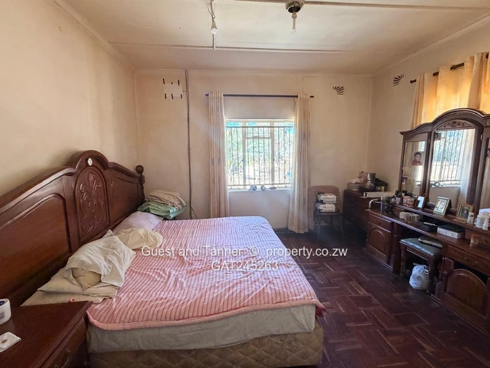 Hatfield Property for Sale- Commercial Potential 
