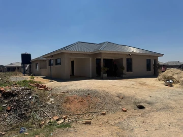 4 Bedroom House