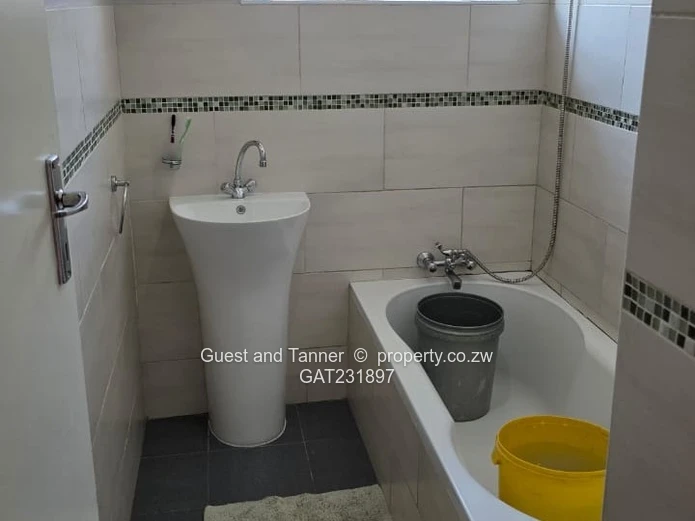 3 Bedroom House for Rent – Msasa Park