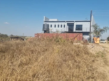 Commercial & Industrial Land