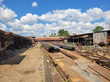 Warehouse & Factory