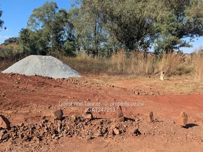 Canal Lifestyle – Kutandara, Tynwald Stands For Sale