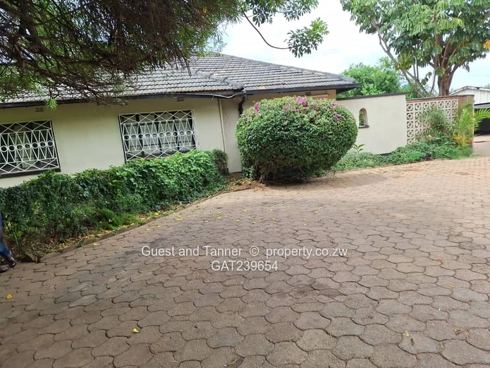 Marlborough House for Sale in Harare - 4 BR Home on 4000m2 Stand with Pool and Development Potential