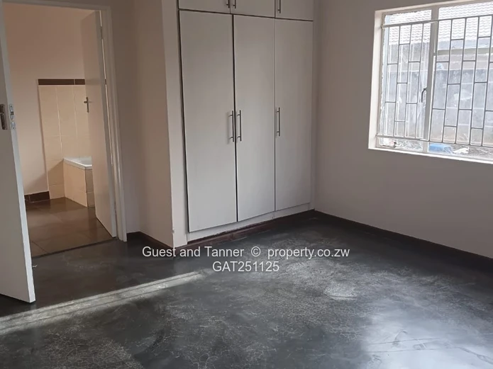 Zimre Park | 4-Bedroom House for Sale