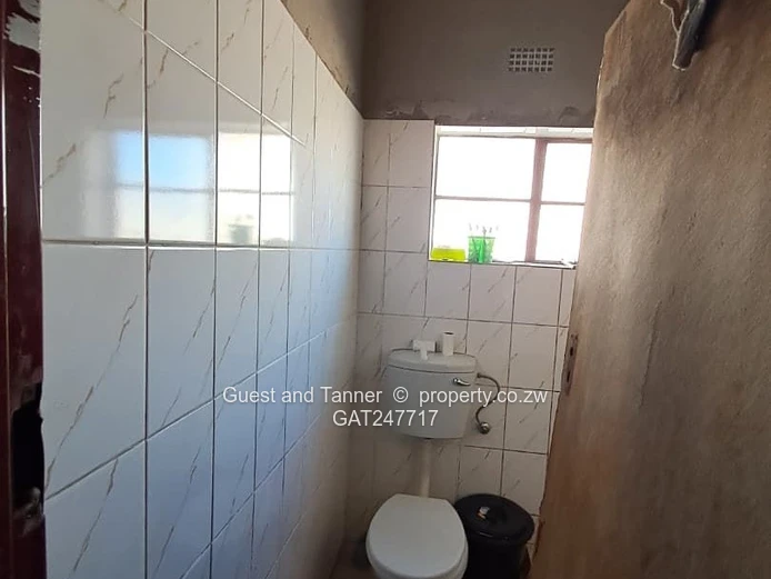 4 Roomed House for Sale in Pumula South