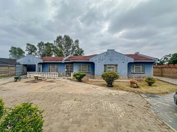 4 Bedroom House