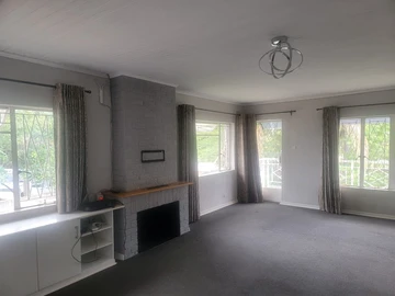 9 Bedroom House