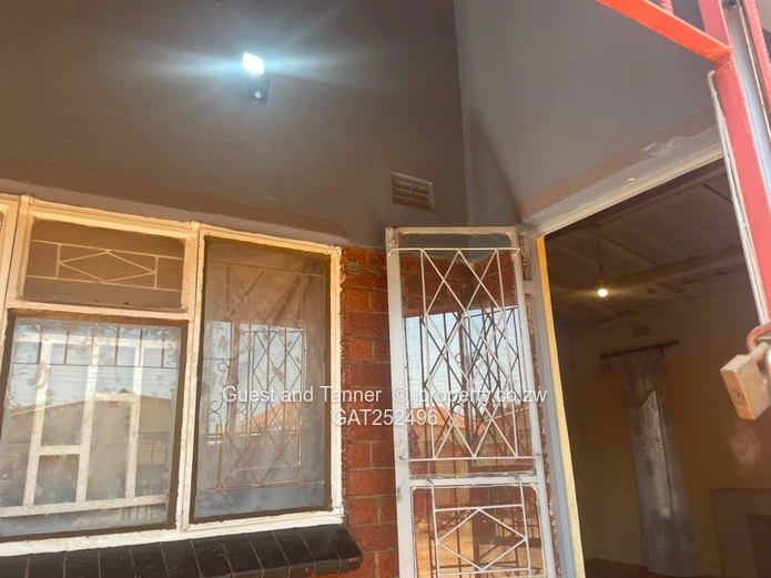 Spacious 5-Bedroom Home on a 200m² Stand 
