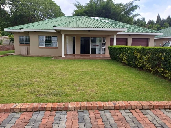 4 Bed Townhouse Complex in Highlands, Harare North for Sale