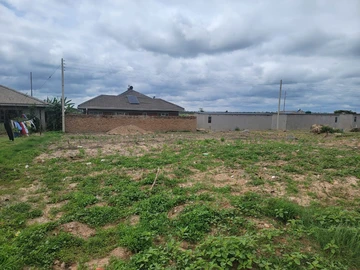 Stands & Residential Land