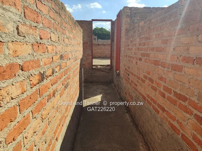 Incomplete 4-Bedroom House For Sale in Ruzawi Park Marondera