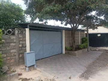4-Bed House in Zengeza, Chitungwiza 