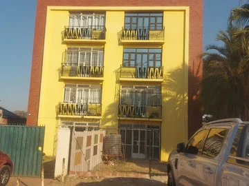 Flat & Apartment