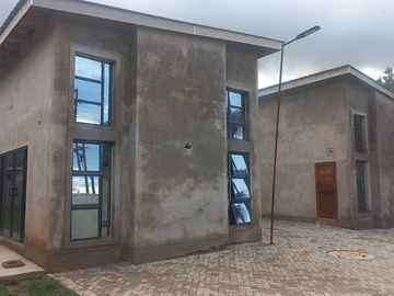 Semi Finished Cluster House for Sale*in Old Marlborough 