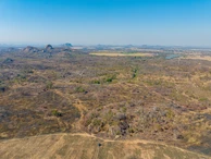 Farm & Agricultural Land