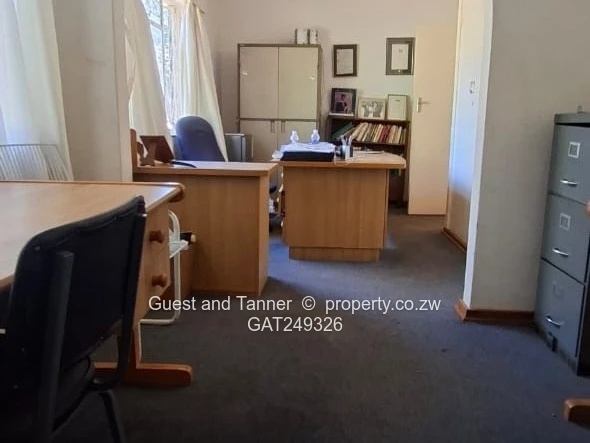  Prime Location 5 Bedroomed House for Sale - Highlands