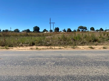  2900 m² Commercial Land for Sale in Marondera, Zimbabwe