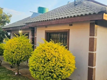 7 Bedroom House