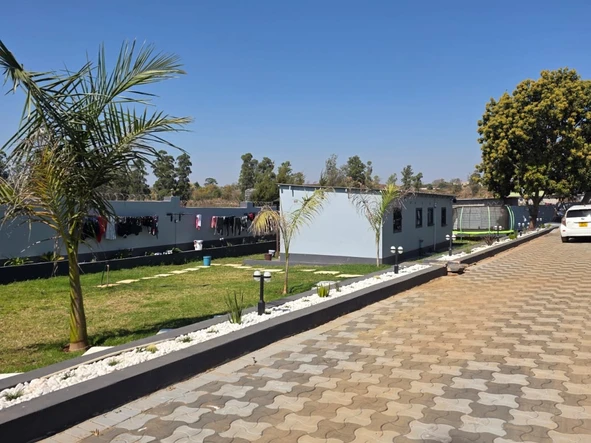 5 Bedroom House