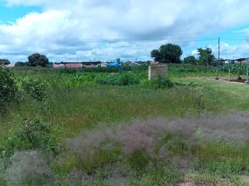 Commercial & Industrial Land