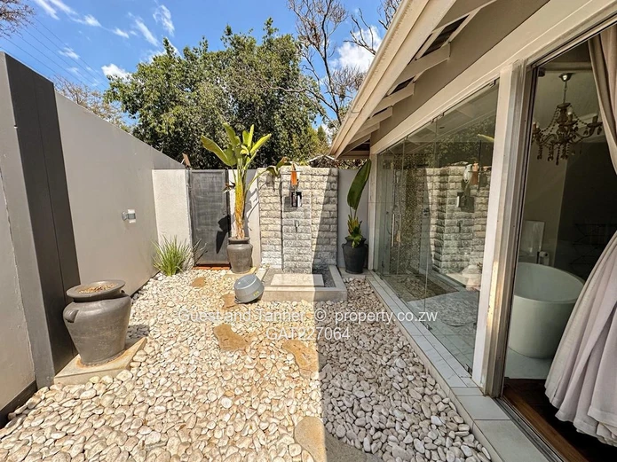 6 bedroom House For Sale In Arundel 
