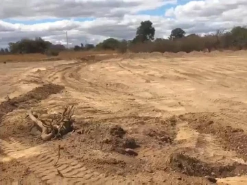 Commercial & Industrial Land