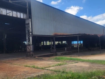 Warehouse & Factory