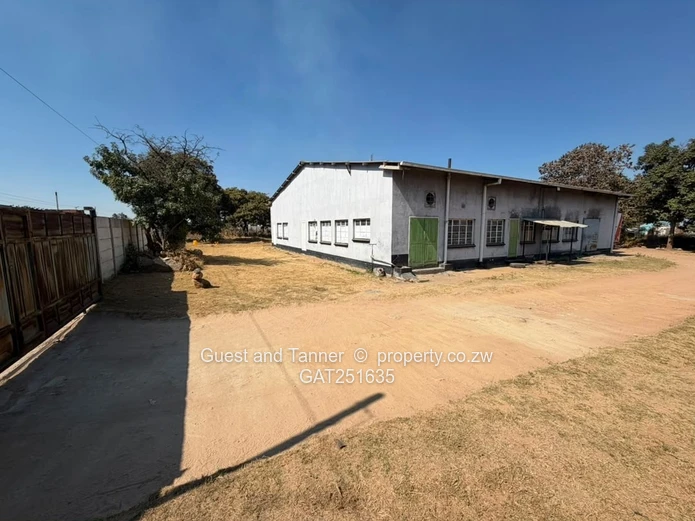 Chitungwiza Industrial Property For Sale
