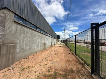 Warehouse & Factory