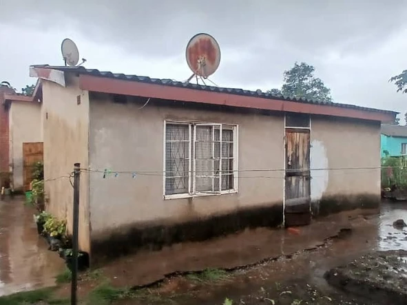 6 Bedroom House
