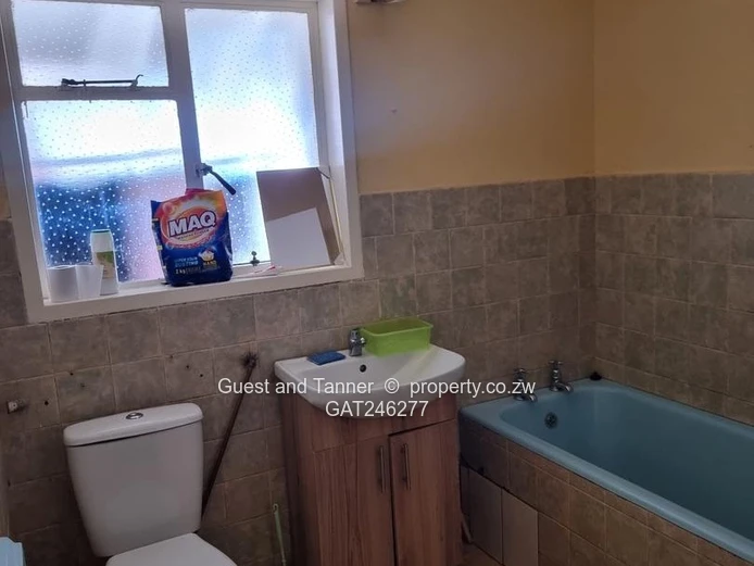 3-Bed House to Rent in Paddonhurst