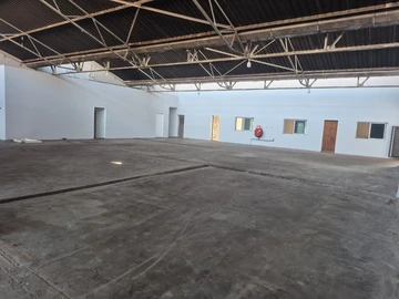 Warehouse & Factory