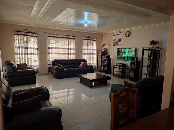 4 Bedroom House